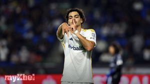 LA Galaxy Advance To Leagues Cup Quarter-Finals After Dominating 4-0 Win Over Santos Laguna