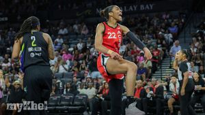 Las Vegas Aces Achieve Seventh Straight Victory Against Dallas Wings With AJa Wilson's Stellar Performance