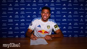 Leeds United Completes £10m Signing Of James Justin From Leicester City