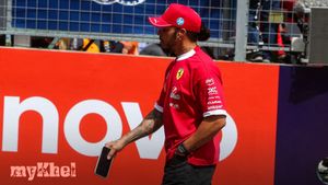 Toto Wolff Urges Lewis Hamilton To Continue With Ferrari Despite Recent Struggles