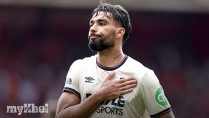 Graham Potter Confident Lucas Paqueta Will Stay At West Ham Amid Transfer Speculation