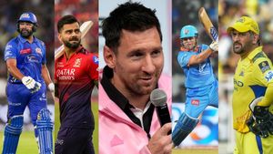 Lionel Messi To Team Up With Kohli, Sachin, Dhoni, Rohit For Dream Cricket Match? Report Makes Huge Claim