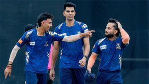 Suyash Sharma and Shaurya Malik shine as Outer Delhi Warriors outclass Purani Dilli 6 by 82 runs