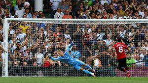 EPL: Bruno Fernandes Misses Penalty During Man United vs Fulham Match– Watch Viral Video