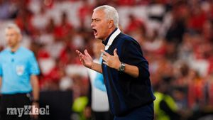 Jose Mourinho Parts Ways With Fenerbahce Following Champions League Exit And Besiktas Sacking Solskjaer