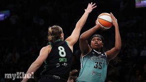 Jonquel Jones And Sabrina Ionescu Propel New York Liberty Past Minnesota Lynx In WNBA Finals Rematch