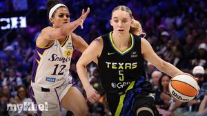 Paige Bueckers Achieves WNBA Rookie Record With 44 Points Despite Dallas Wings Loss