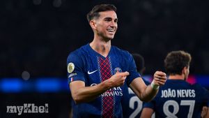 Paris Saint-Germain Maintains Perfect Start With 1-0 Win Over Angers Thanks To Fabian Ruiz