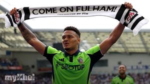 Fulham's Rodrigo Muniz Earns Praise From Silva After Dramatic Equaliser Against Brighton