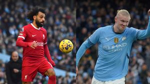 Who are Favourites to win Premier League Golden Boot This Season? Liverpool's Mohamed Salah, Man City star Erling Haaland and More