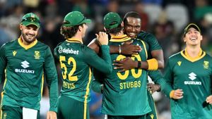 AUS vs SA 2nd ODI: Lungi Ngidi grabs five-for as South Africa complete fifth straight ODI series win over Australia