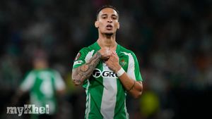Antony Declared Most Important Signing In Real Betis History By Club Director Manu Fajardo