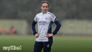 Arsenal Must Adapt Tactics Against West Ham In Women's Super League Matchup