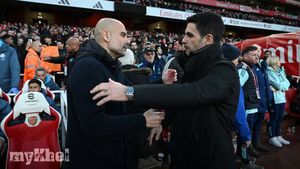 Arteta Targets Third Consecutive Home Victory Against Guardiola's Manchester City