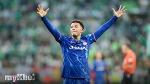 Aston Villa Completes Loan Signings Of Jadon Sancho And Harvey Elliott On Deadline Day