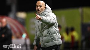 Chelsea's Enzo Maresca Frustrated By Team's Performance In EFL Cup Victory Against Lincoln City