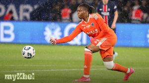 Chiamaka Nnadozie Focuses On Success In Women's Super League With Brighton Against Manchester City