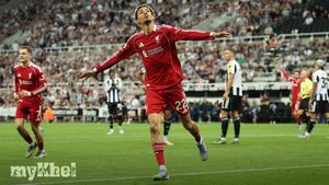 Ekitike Comments On Tough Competition After Isak's Record Signing At Liverpool