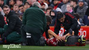 Giovanni Leoni To Miss Entire Season After ACL Tear, Liverpool Manager Arne Slot Confirms