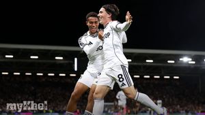Fulham Boss Marco Silva Defends Young Talent Josh King Following Early Mistake Against Brentford