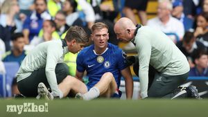 Liam Delap Faces Extended Absence Until December Due To Hamstring Injury