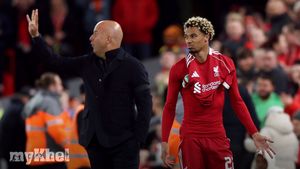 Liverpool Triumphs Over Southampton 2-1 As Ekitike Scores Late And Sees Red