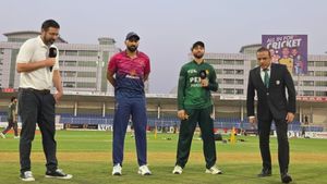 PAK vs UAE Live Streaming, Tri-Nation Series: When And Where To Watch Pakistan-UAE Match Online And On TV