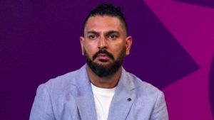 Yuvraj Singh Urges Shubman Gill and Abhishek Sharma to Take Up Golf for Balance and Longevity