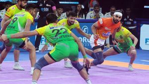 Patna Pirates vs Puneri Paltan PKL 12 Highlights: Pirates' Ayan Lohchab leads charge in impressive win against Paltan