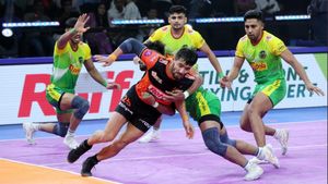 U Mumba vs Patna Pirates PKL 12 Highlights: Inches separate the two sides as Mumba clinch victory in last raid thriller vs Pirates