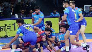 Bengal Warriorz vs UP Yoddhas PKL 12 Highlights: Devank, Ashish help Bengal stage stunning comeback, beat UP 41-37