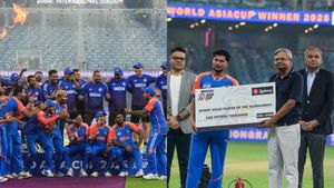 IND vs PAK, Asia Cup 2025 Final: Drama from Toss to Trophy Snub Marks India-Pakistan Clash