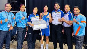 World Boxing Championships 2025: Nikhat Zareen Sails Into Quarterfinals with Dominant Win