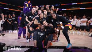 Phoenix Mercury Secure WNBA Finals Spot With Victory Over Minnesota Lynx In Game 4