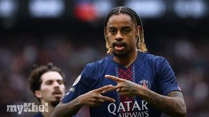 PSG Secures 2-0 Victory Over Lens As Barcola Scores Two Goals For Luis Enrique's Side