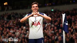Tottenham Triumphs Over Doncaster Rovers 3-0 In EFL Cup Under Thomas Frank
