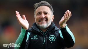 Vitor Pereira Calls For Unity After Signing New Three-Year Contract With Wolves Despite Poor Start