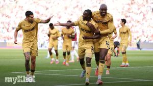 West Ham Faces Increased Pressure As Crystal Palace Secures 2-1 Victory In Premier League Clash