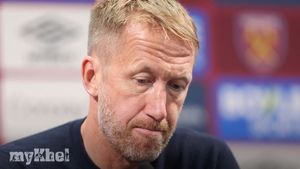 West Ham Manager Graham Potter Calls For Unity After Defeat To Crystal Palace
