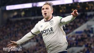 West Ham's Jarrod Bowen Levels The Score In Nuno Espirito Santo's First Game Against Everton