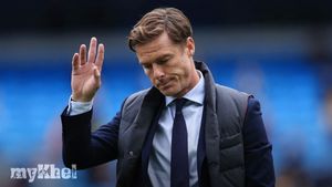 Burnley Coach Scott Parker Calls For Strong Response To Concentration Issues Before Leeds Match