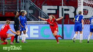 Chelsea Held To Frustrating 1-1 Draw By Twente In Women's Champions League Opener