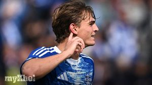 Como Defeats Juventus 2-0 As Nico Paz Shines In Historic Match