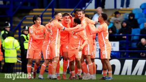 Coventry City Moves To Top Of Championship Table Following Dominant Victory Over Sheffield Wednesday