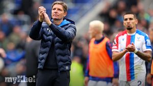 Crystal Palace's Oliver Glasner Encourages Team To Learn From Everton Defeat