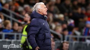 France's Didier Deschamps Critiques Defensive Lapse After 2-2 Draw With Iceland