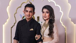 Gautam Gambhir and Wife Natasha Celebrate 14 Years of Marriage; Indian Head Coach Shares Heartfelt Post from Canberra