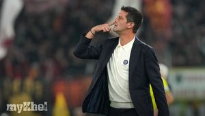 Inter's Cristian Chivu Expects Tough Challenge Against Struggling Napoli In Serie A