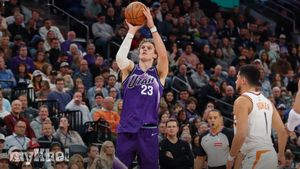 Lauri Markkanen Scores 51 Points In First Career 50-Point NBA Game Against Phoenix Suns