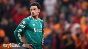 Curtis Jones Urges Liverpool To Show Resilience In Upcoming Match Against Chelsea
